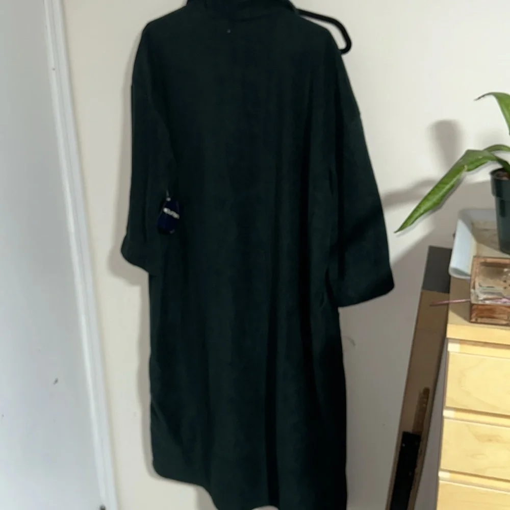Forest Green Robe - Picture 3 of 3